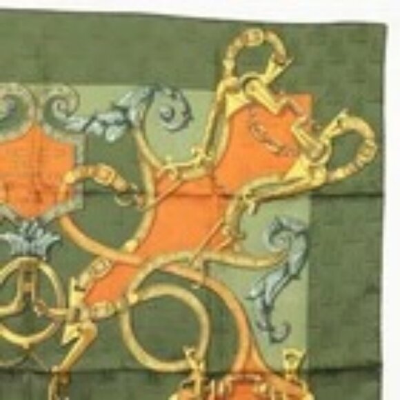 HERMES Carre 90 Scarf ""L'INSTRUCTION DU ROY"" Silk Green Auth - Picture 3 of 15